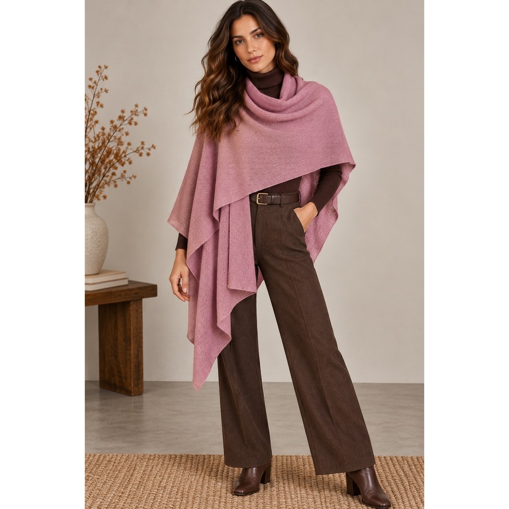 New Peruvian Alpaca Blend Mauve Knit Ruana Shawl Wrap Cape with Horn Toggle Pin